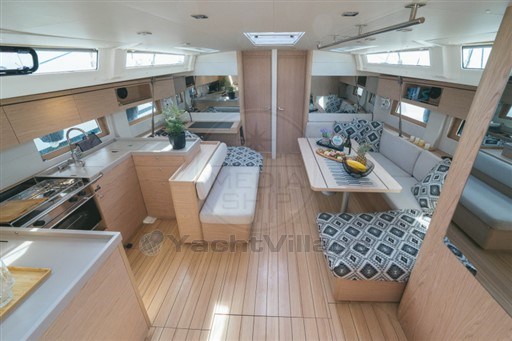 BENETEAU - OCEANIS 51.1 - interiors