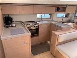 BENETEAU - OCEANIS 51.1 - interiors
