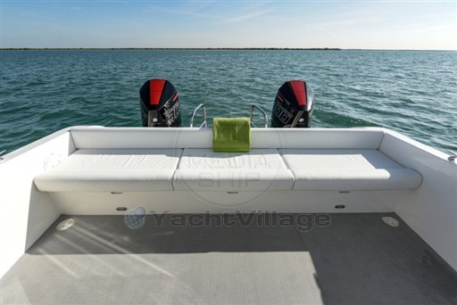 GULF CRAFT - SILVERCAT 34 LUX - exteriors
