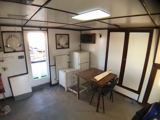 CANTIERE NAVALE PELLEGRINO - RIMORCHIATORE 22 MT - interiors