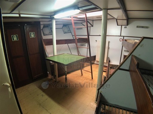 CANTIERE NAVALE PELLEGRINO - RIMORCHIATORE 22 MT - interiors