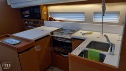 JEANNEAU - SUN ODYSSEY 440 - interiors