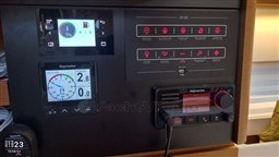 JEANNEAU - SUN ODYSSEY 440 - electronic