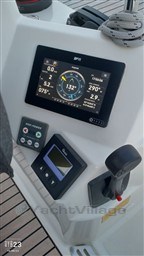 JEANNEAU - SUN ODYSSEY 440 - electronic