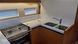 JEANNEAU - SUN ODYSSEY 440 - interiors