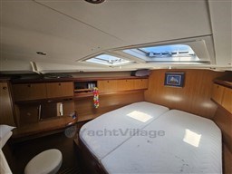JEANNEAU - SUN ODYSSEY 49 - interiors