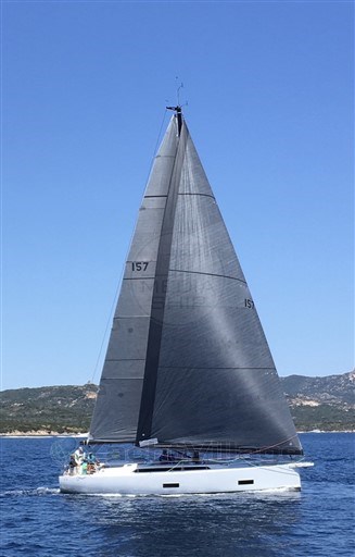 SOLARIS YACHTS - SOLARIS 44 - exteriors