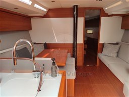SOLARIS YACHTS - SOLARIS 44 - interiors