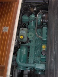 UNIESSE - GIANT FLY - motors