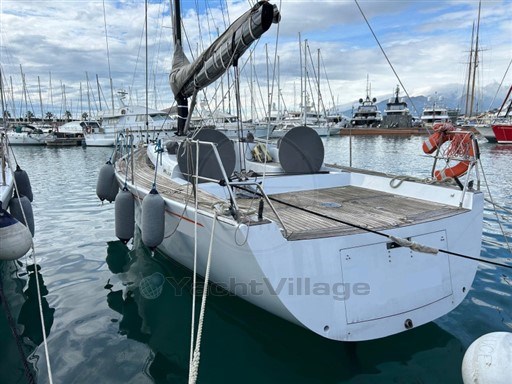 MYLIUS YACHTS - MYLIUS 11E25 - exteriors