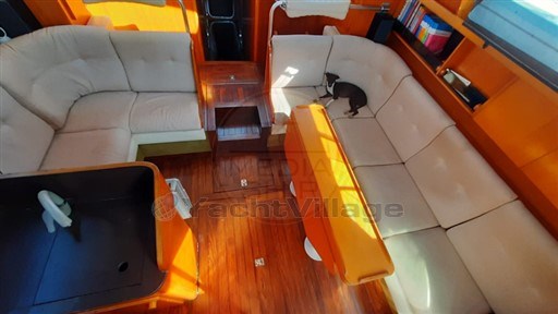 FERRETTI - FERRETTI ALTURA 422 - interiors