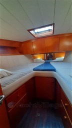 FERRETTI - FERRETTI ALTURA 422 - interiors