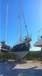 FERRETTI - FERRETTI ALTURA 422 - exteriors