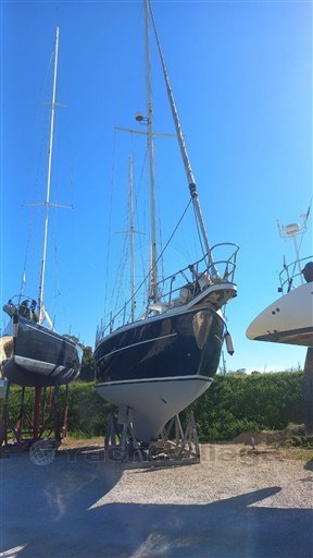 FERRETTI - FERRETTI ALTURA 422 - exteriors