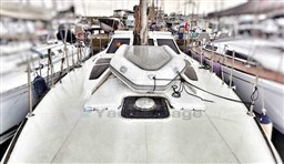 FERRETTI - FERRETTI ALTURA 422 - exteriors