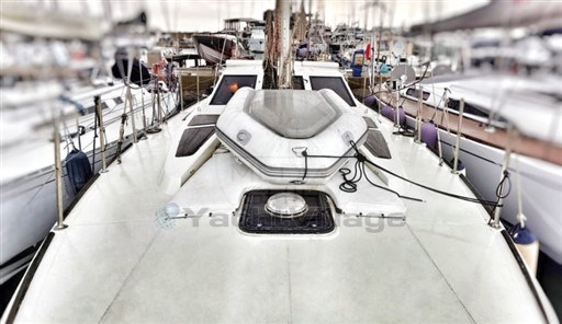FERRETTI - FERRETTI ALTURA 422 - exteriors