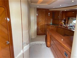 PRINCESS YACHTS - PRINCESS V65 - interiors