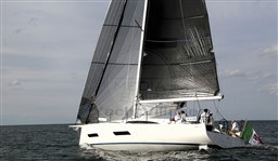 ELEVA YACHTS - THE FORTYTWO - exteriors