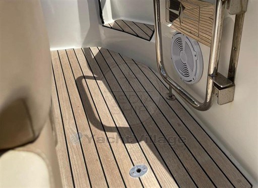BAVARIA YACHTS - BAVARIA 33 SPORT - exteriors