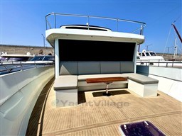 AMARAL D.O.O. - AMARAL WAVERUNNER 76 - exteriors