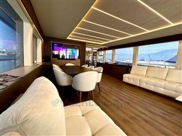 AMARAL D.O.O. - AMARAL WAVERUNNER 76 - interiors