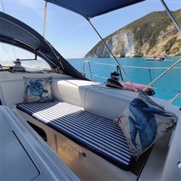 BAVARIA YACHTS - BAVARIA 44 - exteriors