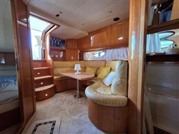 UNIESSE - UNIESSE 42 - interiors