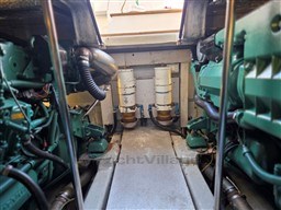 UNIESSE - UNIESSE 42 - motors