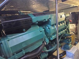 UNIESSE - UNIESSE 42 - motors