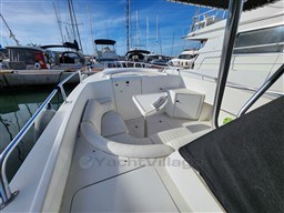 INTREPID - INTREPID 3560 CUDDY - exteriors