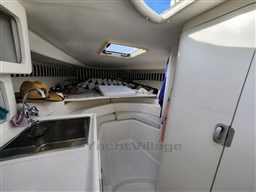 INTREPID - INTREPID 3560 CUDDY - interiors