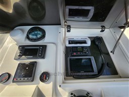 INTREPID - INTREPID 3560 CUDDY - electronic