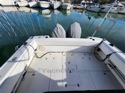 INTREPID - INTREPID 3560 CUDDY - exteriors