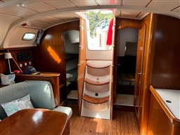 BENETEAU - OCEANIS 381 CLIPPER - interiors
