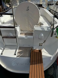 BENETEAU - OCEANIS 381 CLIPPER - exteriors