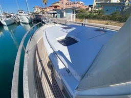 GRAND BANKS - GRAND BANKS 46 - exteriors