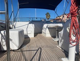 GRAND BANKS - GRAND BANKS 46 - exteriors