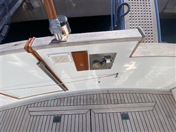 GRAND BANKS - GRAND BANKS 46 - exteriors