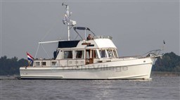 GRAND BANKS - GRAND BANKS 46 - interiors