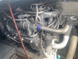 FERRETTI - FERRETTI 52 S - motors