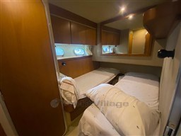 FERRETTI - FERRETTI 52 S - interiors