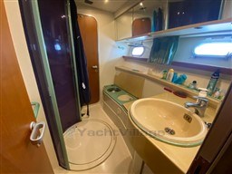 FERRETTI - FERRETTI 52 S - interiors