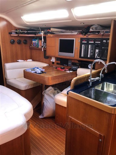 COMAR YACHTS - COMET 51S - electronic