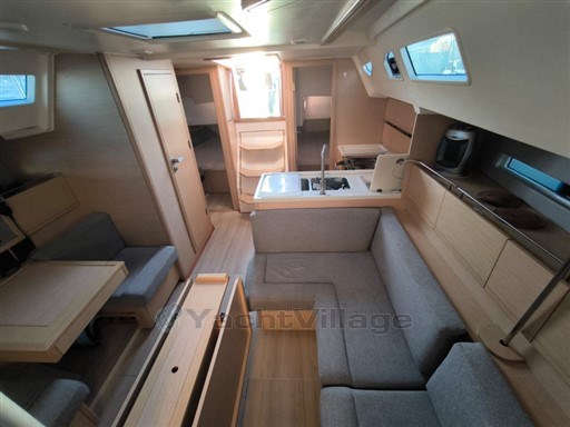MORE YACHTS - MORE 40 - interiors