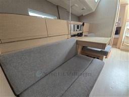 MORE YACHTS - MORE 40 - interiors