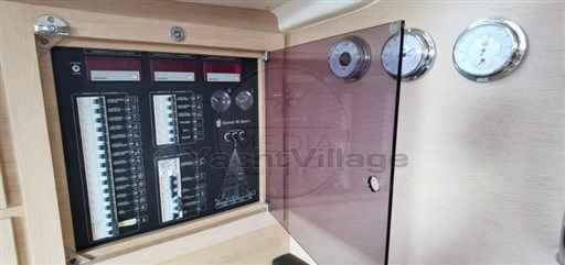 COMAR YACHTS - COMET 45s - electronic