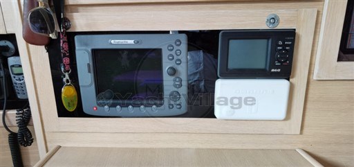 COMAR YACHTS - COMET 45s - electronic