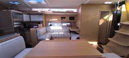 DUFOUR YACHTS - DUFOUR 530 - interiors