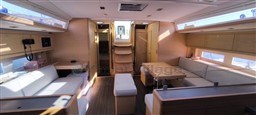 DUFOUR YACHTS - DUFOUR 530 - interiors