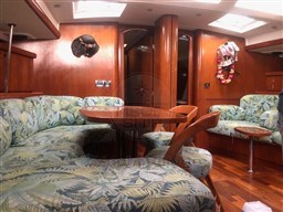 BENETEAU - BENETEAU 57 - interiors